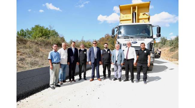 Korugöl Tabiat Parkı Yol Güzergahında Asfaltlama Çalışmaları İncelendi